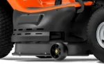 Husqvarna Rasentraktor TC 238TX Winterpaket mit Schneeschild, Gummileiste, Gewicht und Schneeketten – Modell 2023 – Bild 4