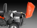Husqvarna Frontmäher R 112C mit Mähdeck Combi 85 – Winterpaket mit Schneeschild, Gummileiste und Schneeketten – Modell 2023 – Bild 8